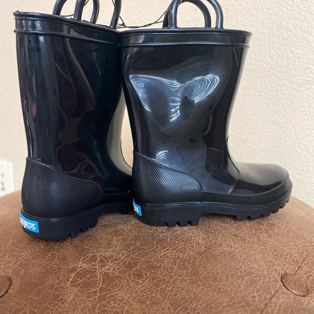 Toddler zoogs rain boots